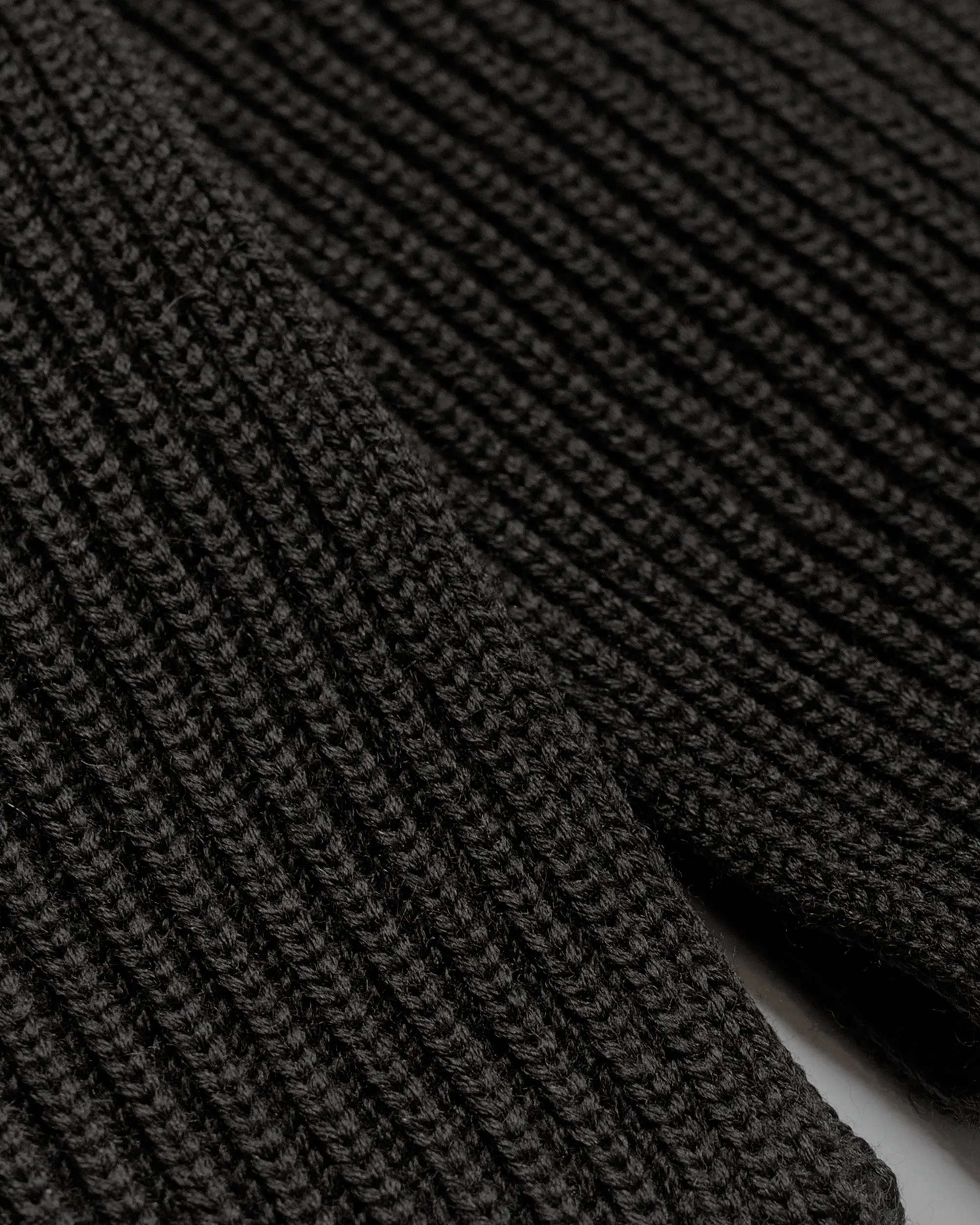 Andersen-Andersen Short Scarf Black