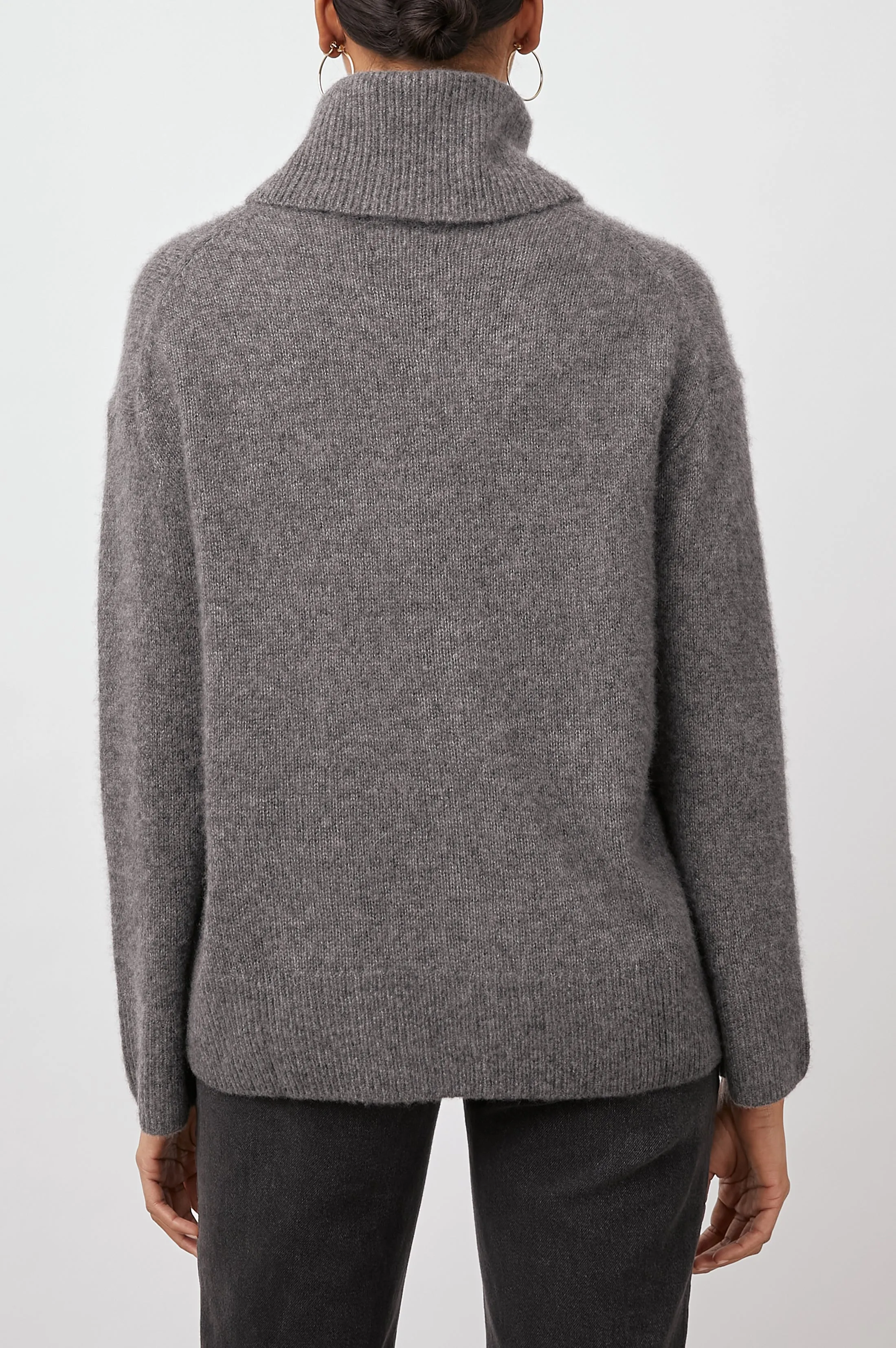 IMOGEN SWEATER - THUNDER