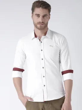 Men White Slim Fit Solid Casual Shirt