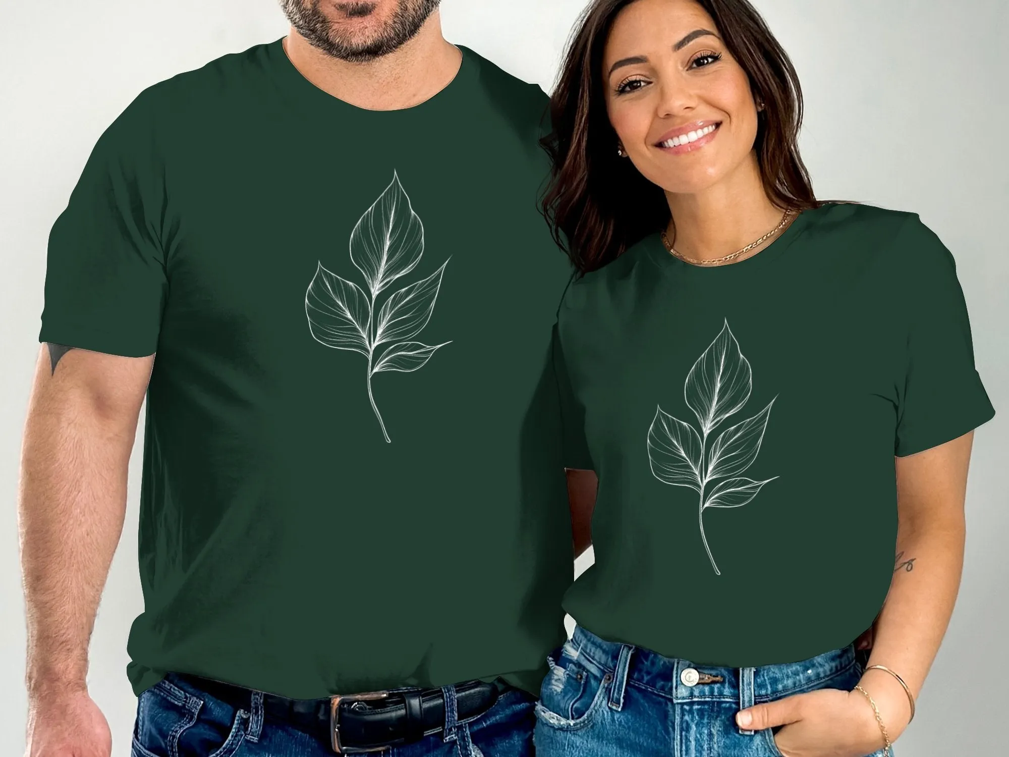 Minimalistic Nature Line Art TShirt Modern Botanical Design Apparel Casual Wear Unique Tee Stylish Leaf Drawing