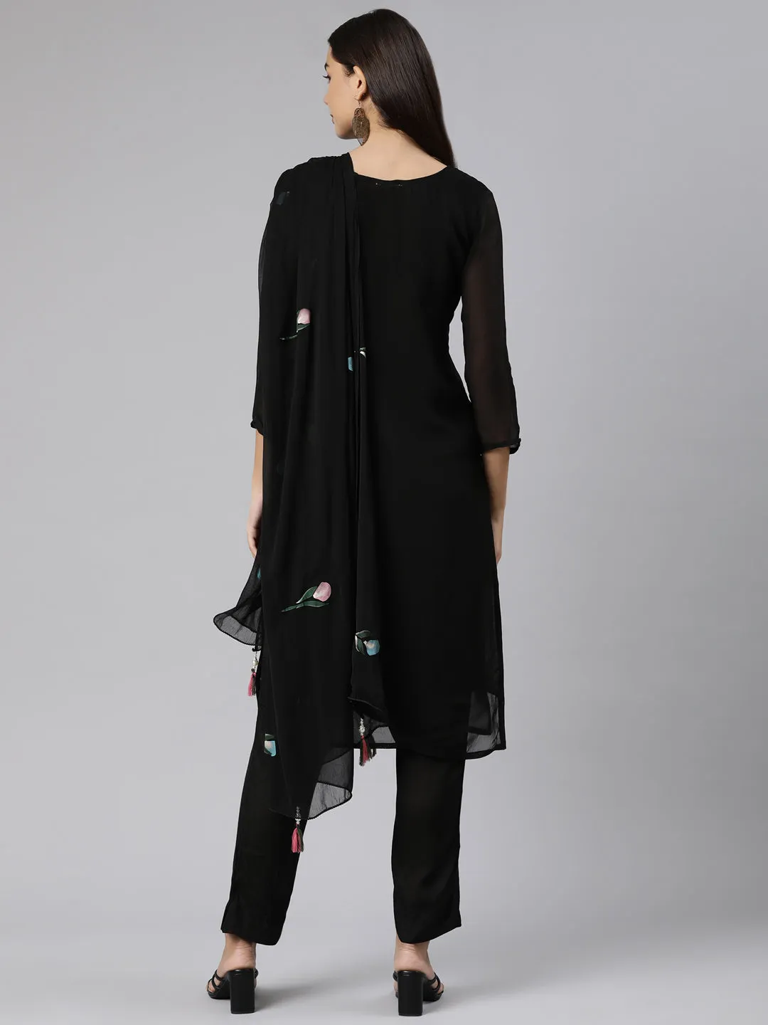 Neeru's Black Regular Straight Floral Kurta And Trousers With Dupatta