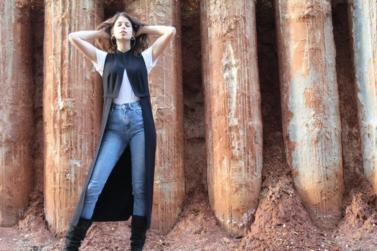 Sculptural  Maxi vest