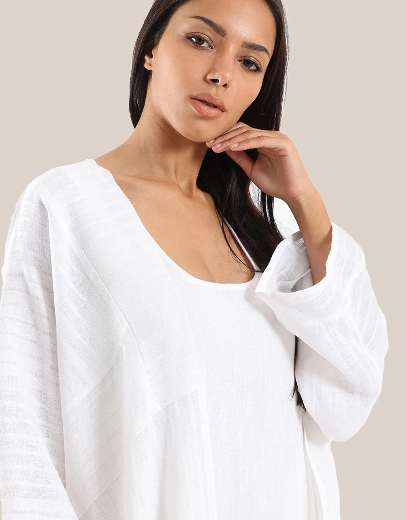 Short Loose fit coat with long sleeves