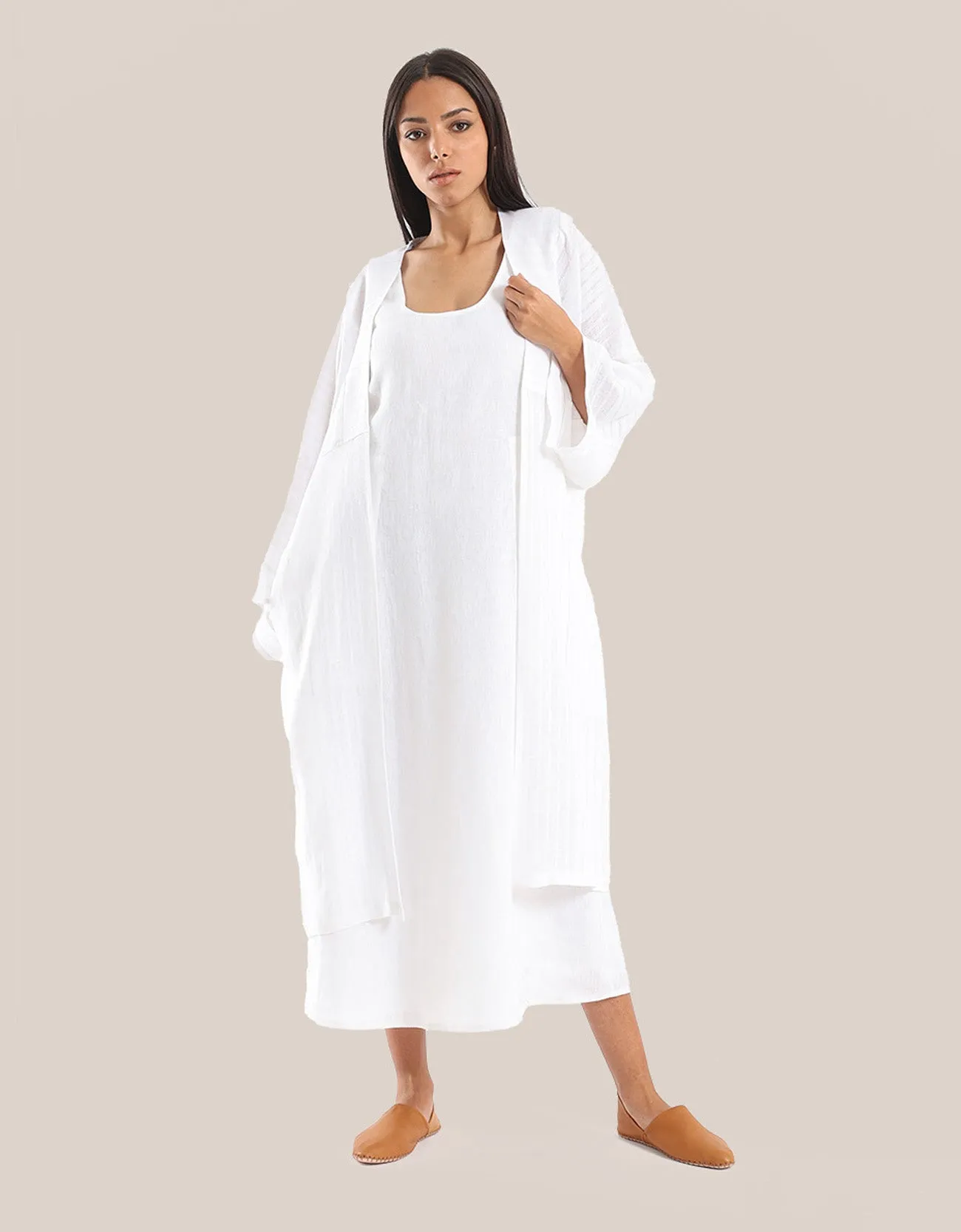 Short Loose fit coat with long sleeves