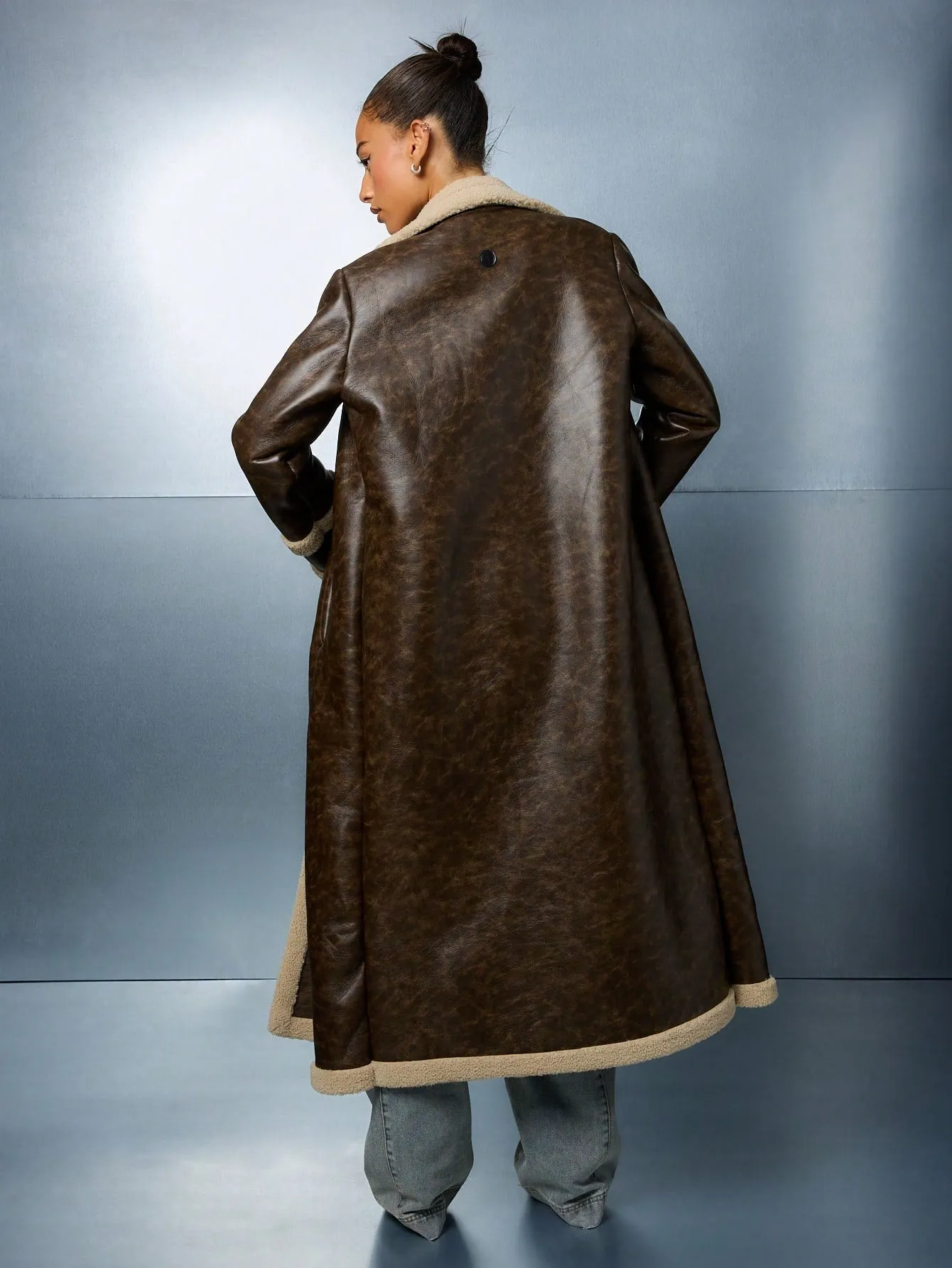 SUMWON WOMEN Fluffy Shearling Maxi Coat