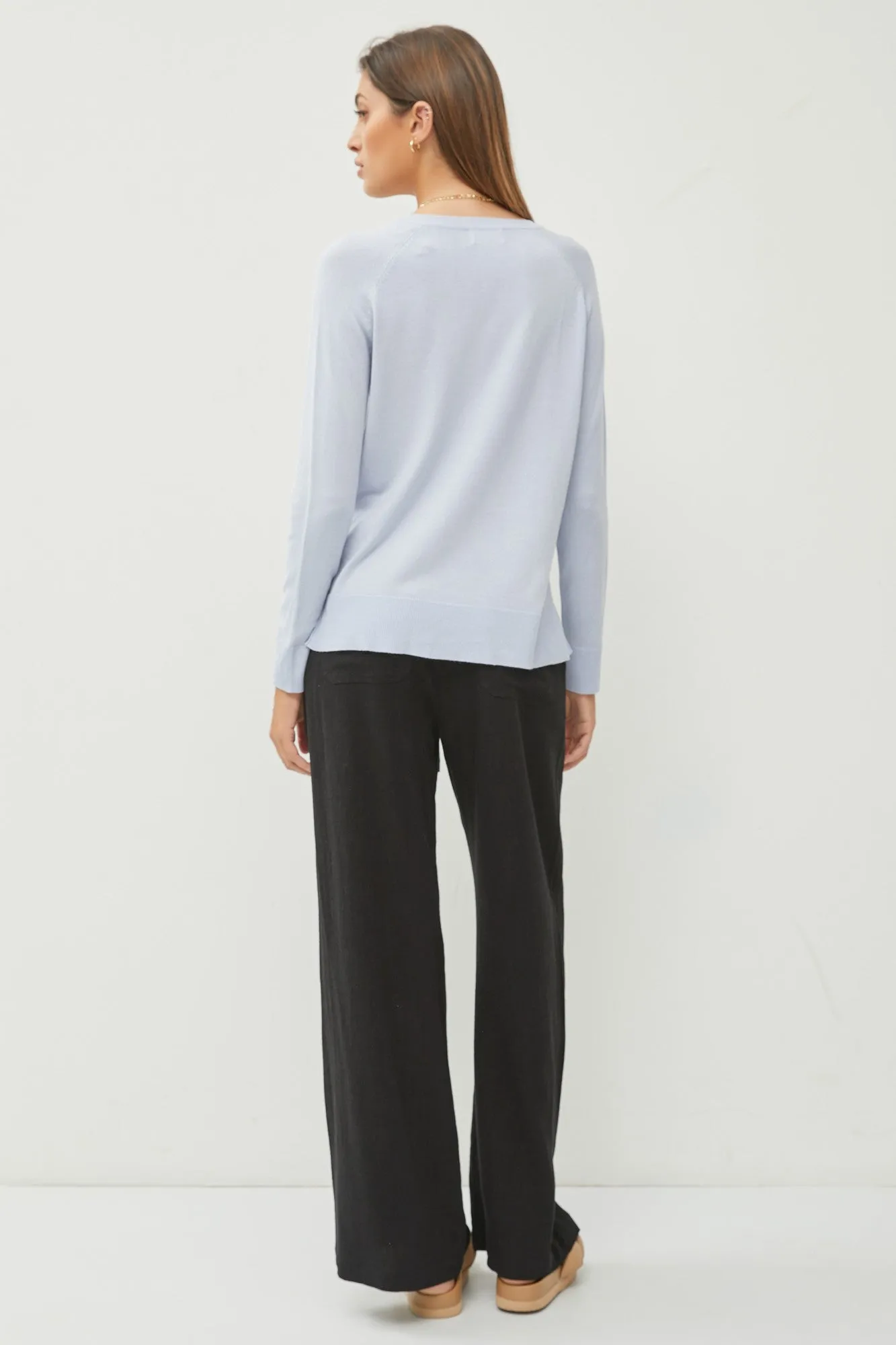 V Neck Raglan Sleeve Sweater