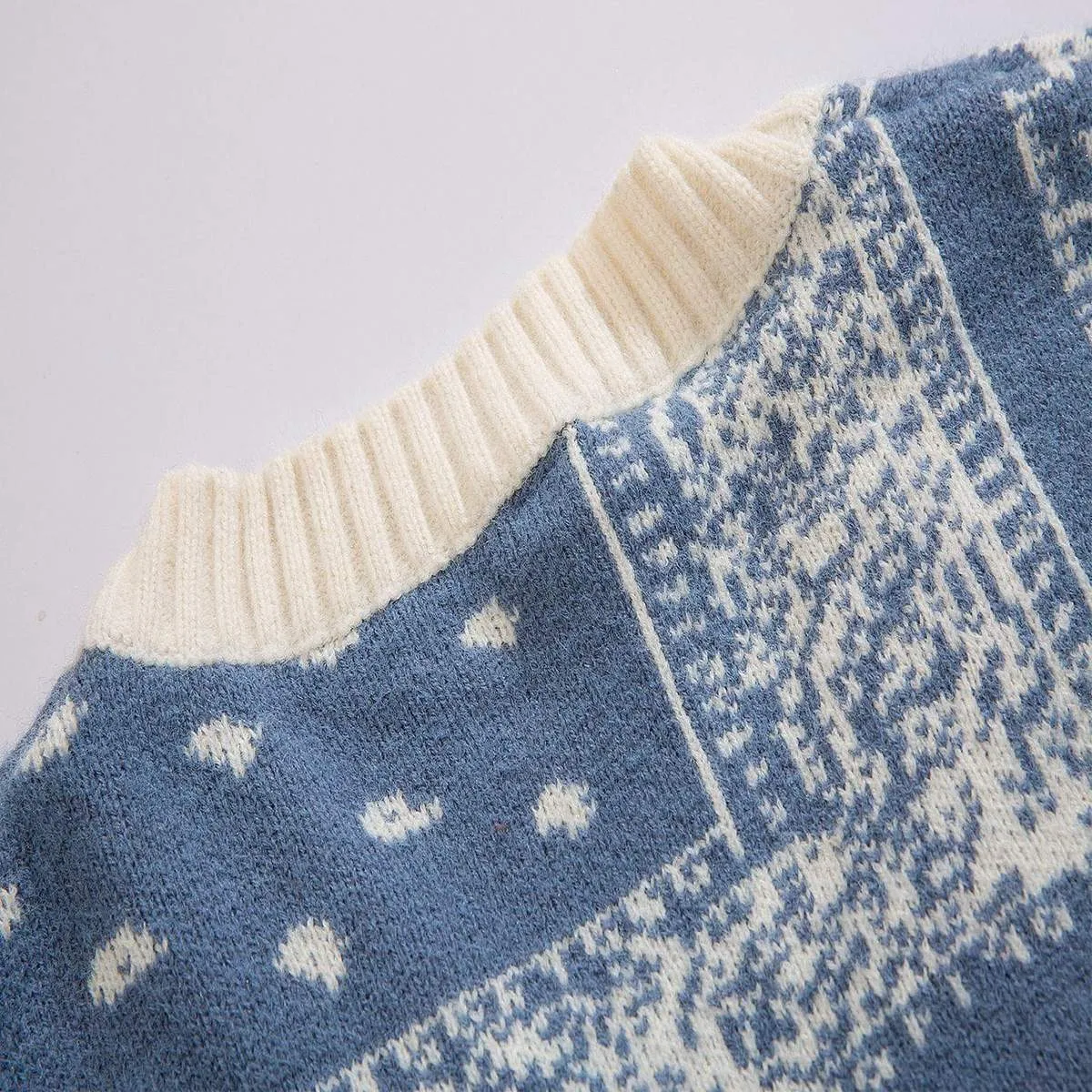 WLS Embroidered Vintage Pattern Buttons Closure Cardigan Sweater
